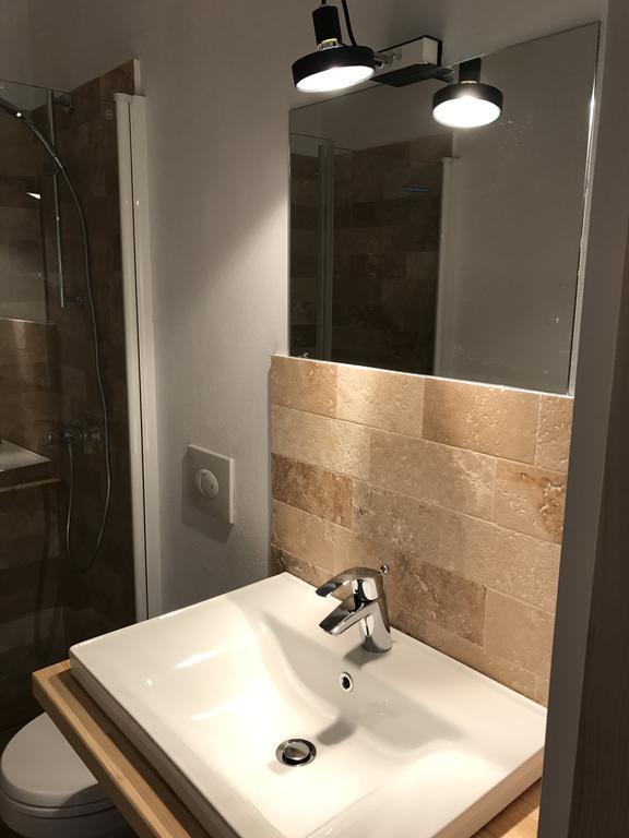 Anahouse Hotell Vişeu de Sus Eksteriør bilde